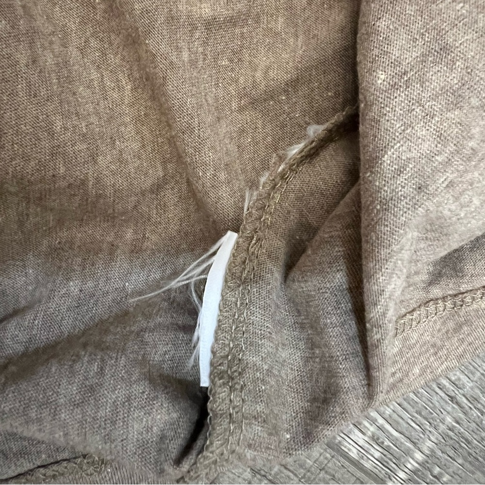 J. Crew Women's Tan Turtleneck Top very soft! Size S - Picture 5 of 5